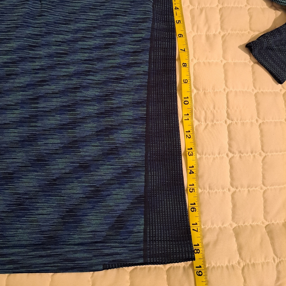 Athleta Light Pull Over Sweater - image 5